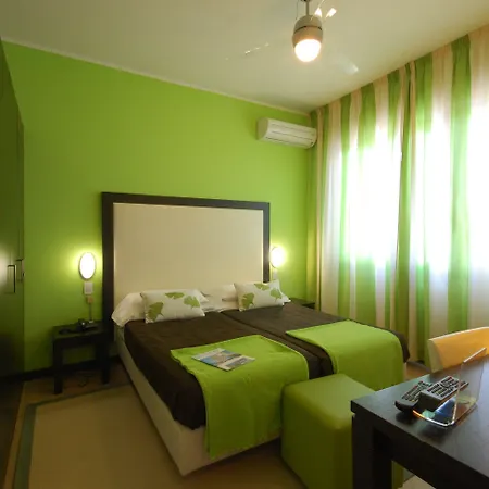 Otel Unahotels Imperial Sport 4*