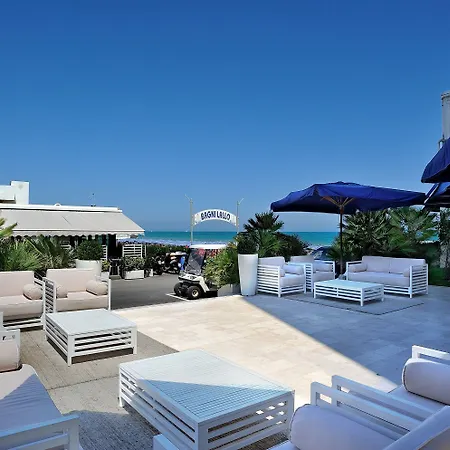 호텔 Unahotels Imperial Sport 4*