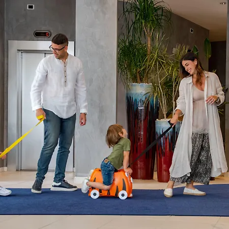 Unahotels Imperial Sport 호텔 4*